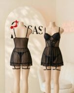 Babydoll lencería Julieta negro maniquie